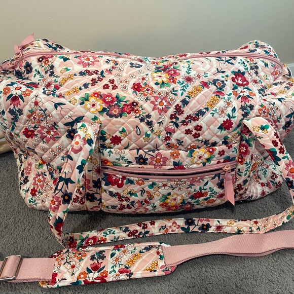 Vera Bradley Large Original Duffle Bag - Picture 3 of 6